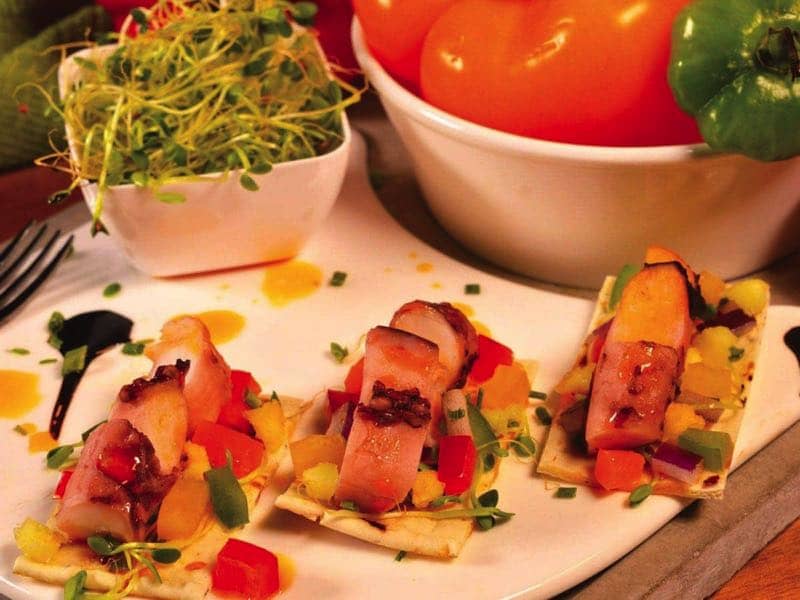 Bocaditos de Tentáculos de Calamar estilo pulpo en Salsa Americana
